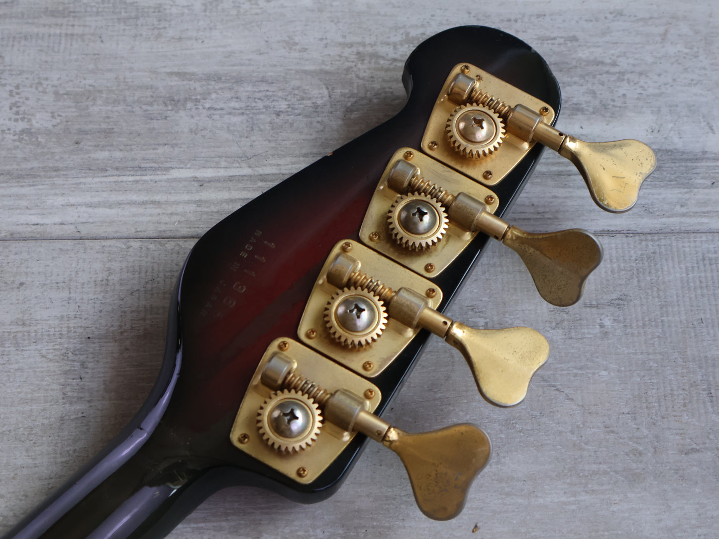 1985 Yamaha Japan BB3000 Neckthrough Fretless Broad Bass (Wine Red)