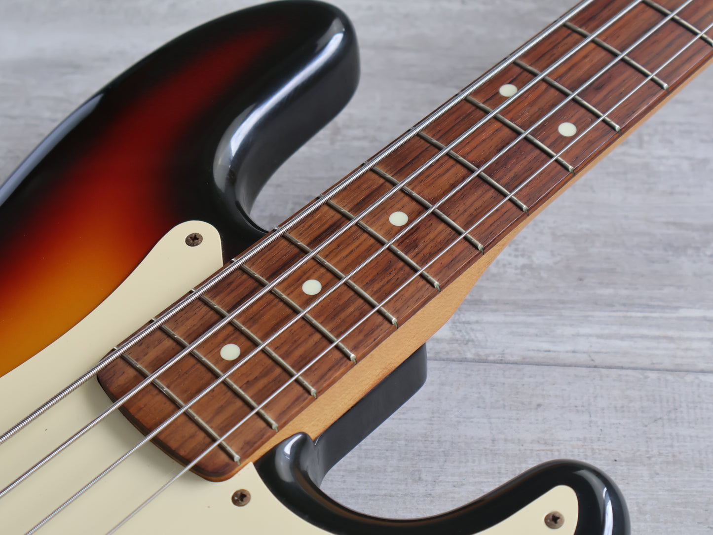 1994 Squier (by Fender Japan) SPB-33 Silver Series Precision Bass (Sunburst)