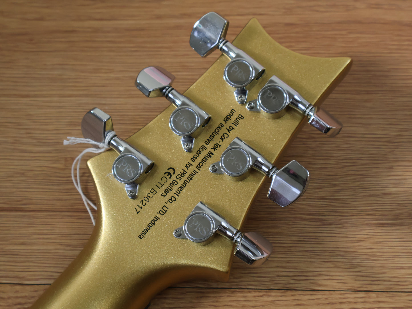 2021 PRS SE Santana Singlecut (Egyptian Gold)