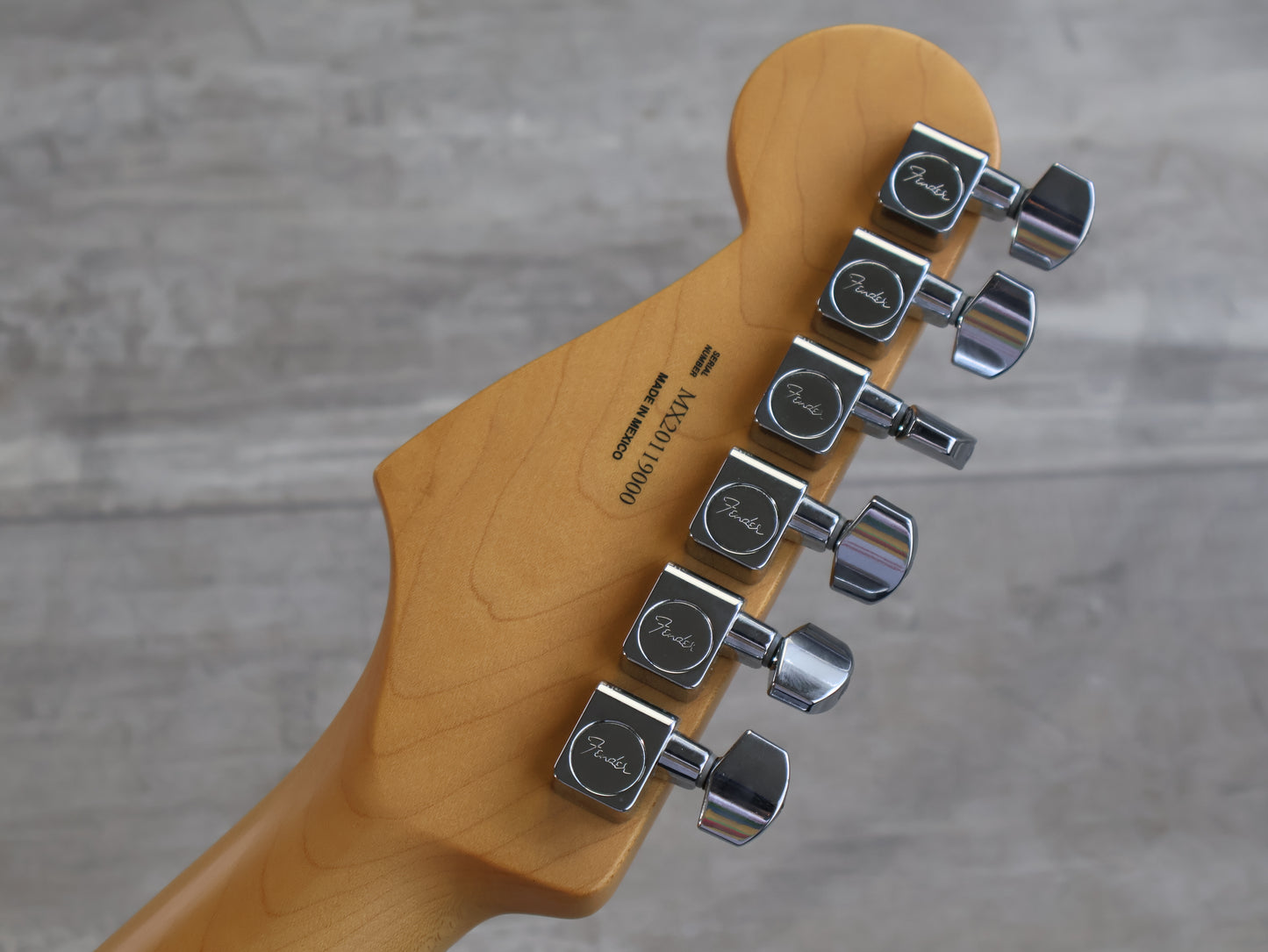 2020 Fender Player Stratocaster HSS - Maple Fingerboard (Buttercream)