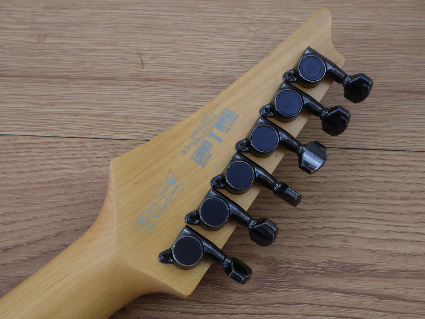 2008 Ibanez Japan JS1000 Satriani Signature (Burnt Blue)