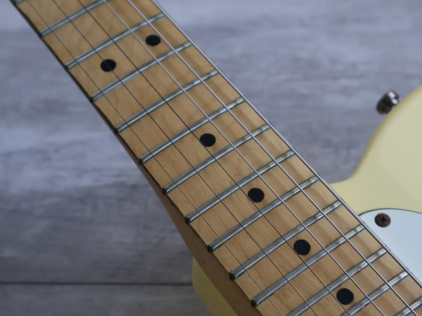1994 Fender USA LH Left Handed American Standard Telecaster (Vintage White)