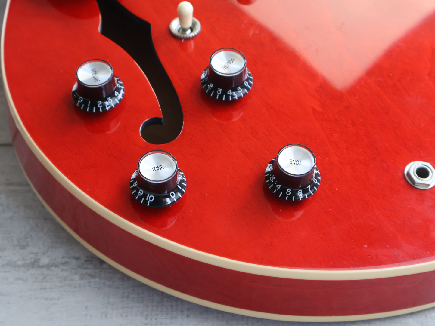 2022 Gibson USA LH Left Handed Dot ES-335 Semi-Hollowbody (Sixties Cherry)