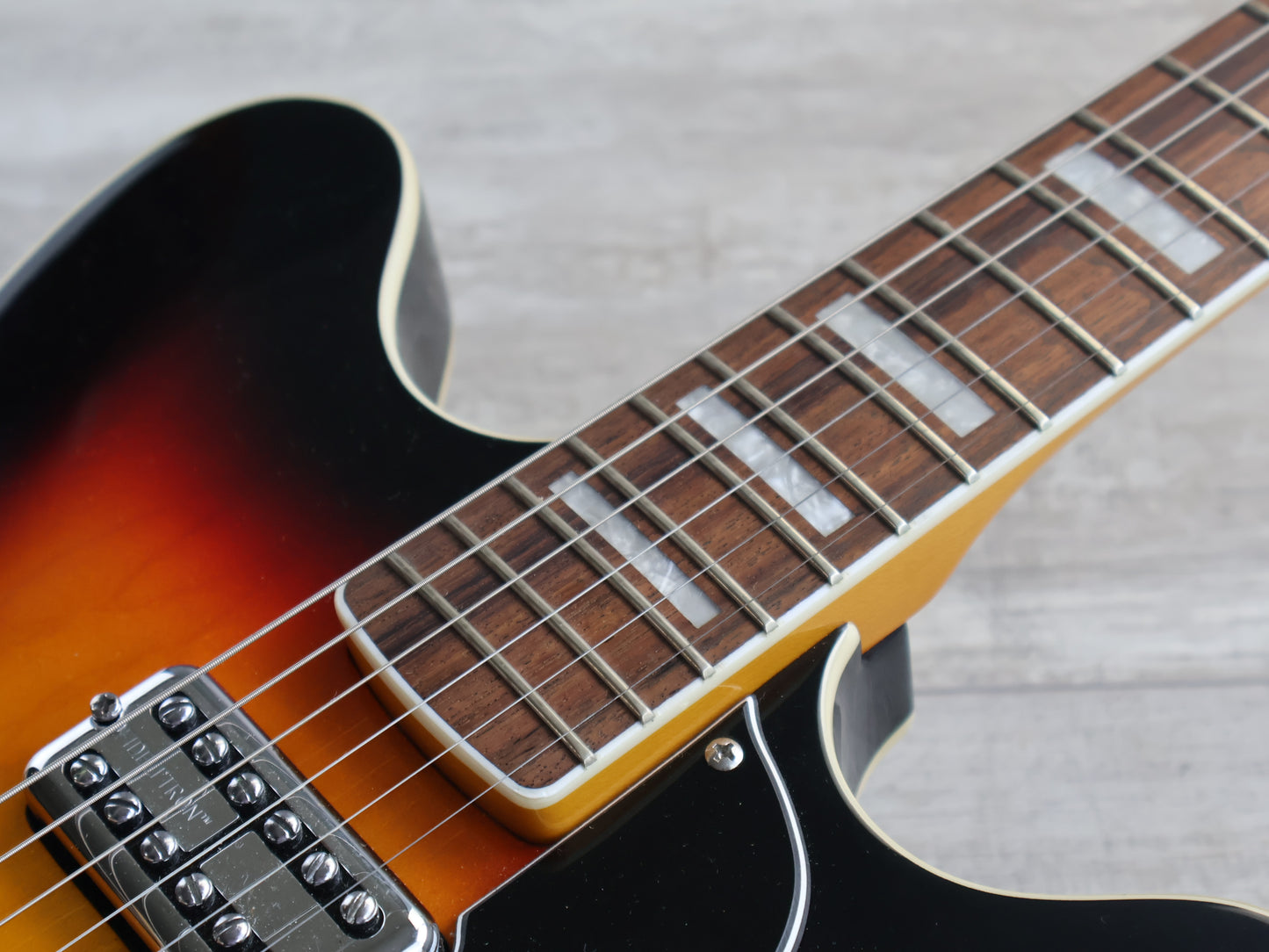 2014 Fender Coronado II Modern Player Series Hollowbody (Sunburst)