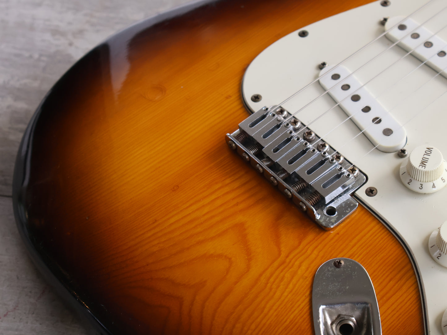 1977 Navigator (by ESP Japan) Esparto SP-01 Stratocaster (Sunburst)