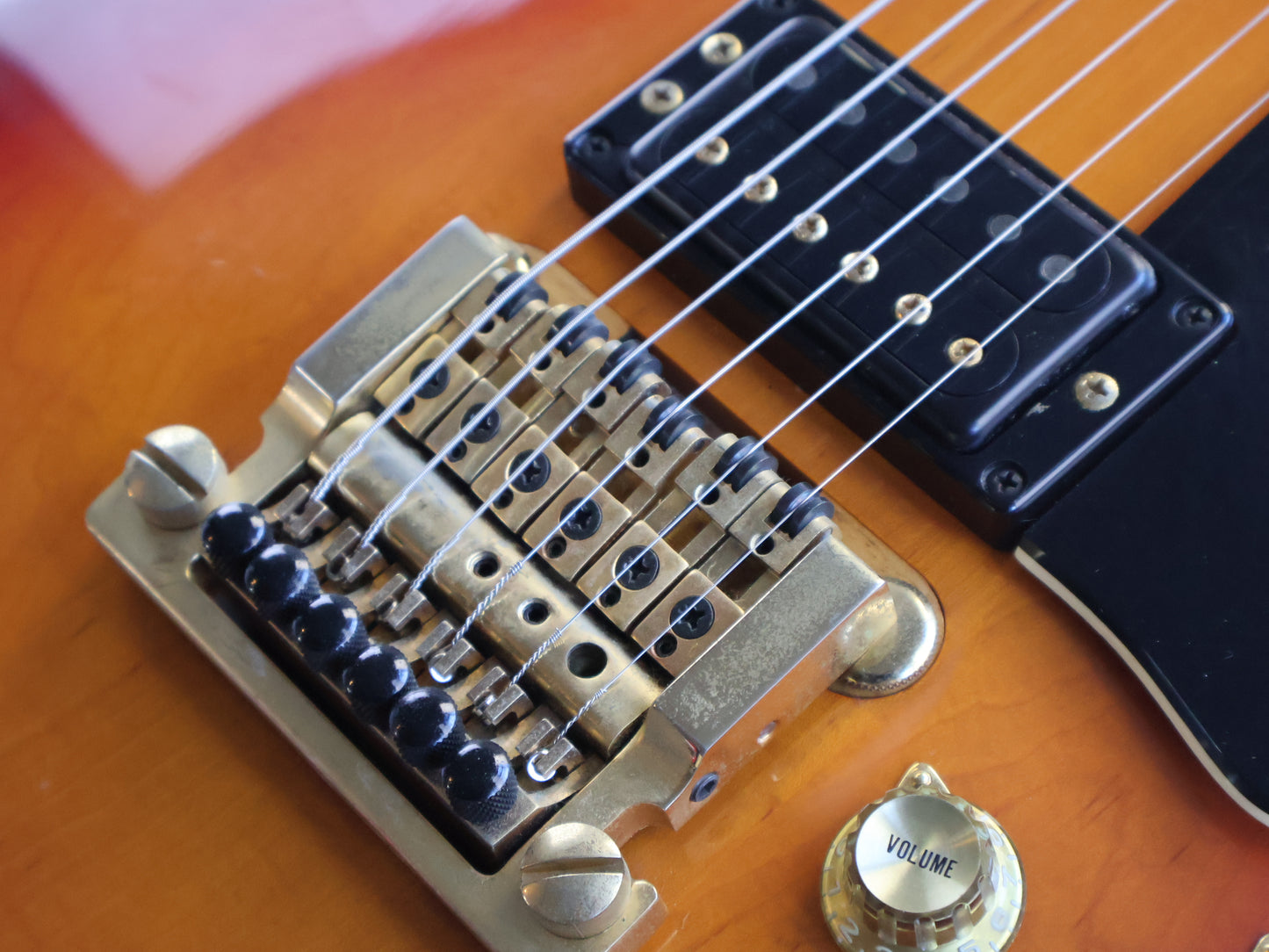 1979 Yamaha Japan SG-2000 Neckthrough Double Cutaway w/Tremolo (Cherry Sunburst)