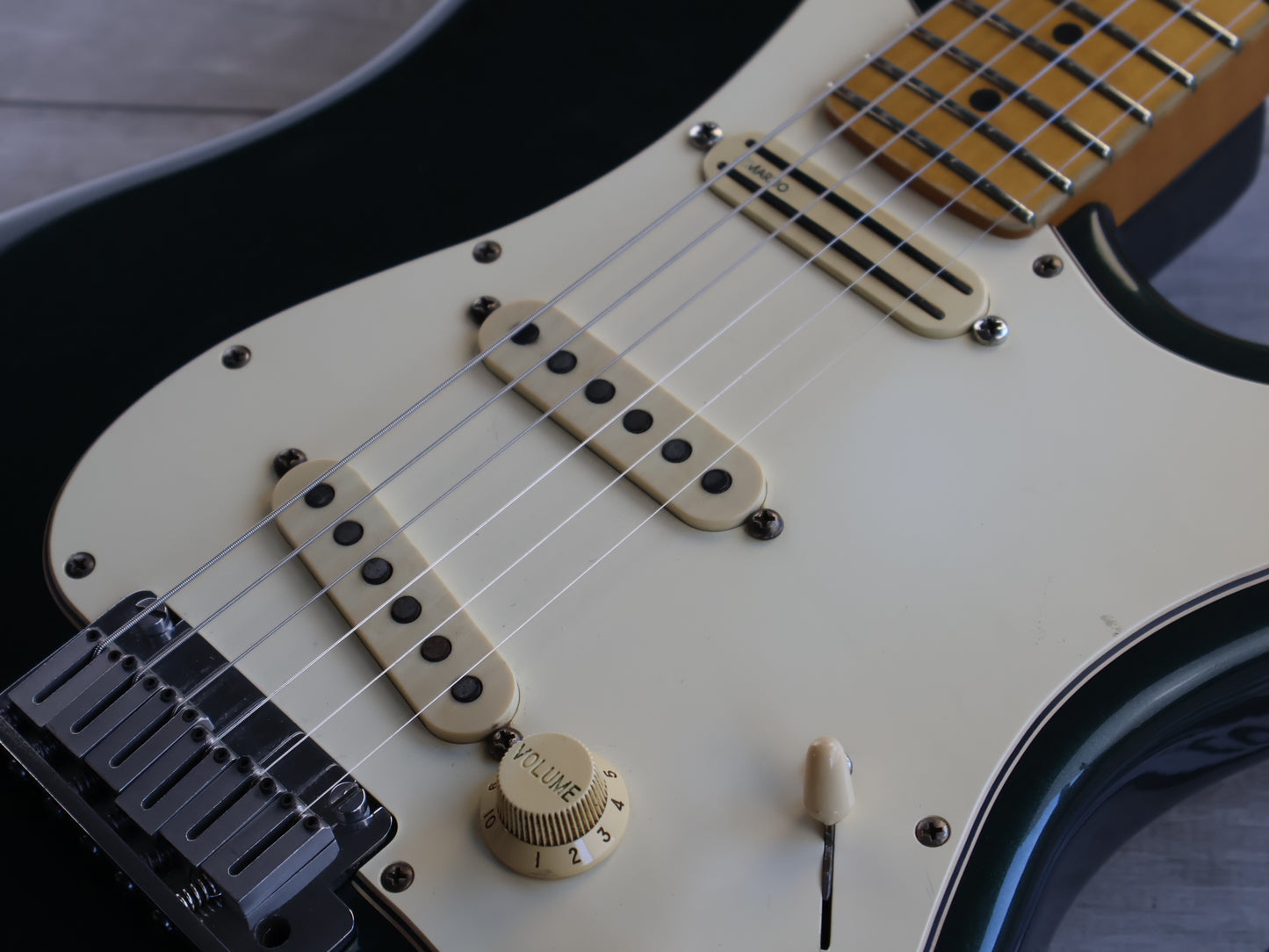 1988 Fender USA American Standard Stratocaster (Gun Metal Blue)