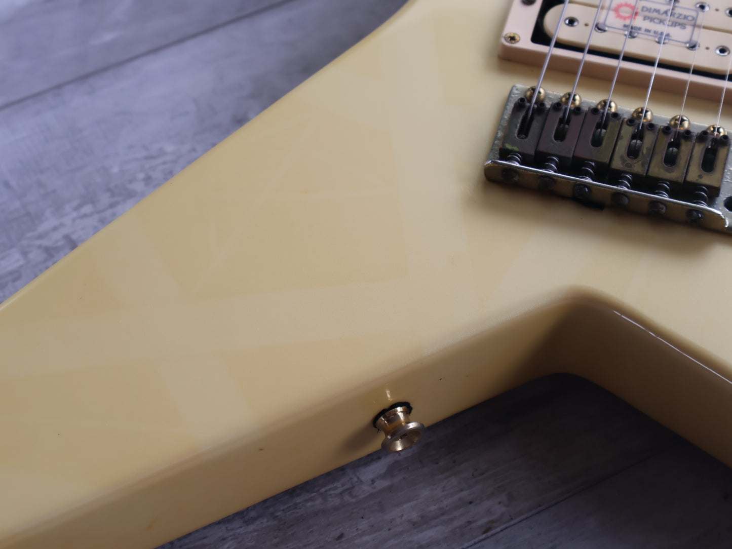 1981 Aria Pro II Strikin' Sound "Random Star" w/Dimarzio's (Vintage White)