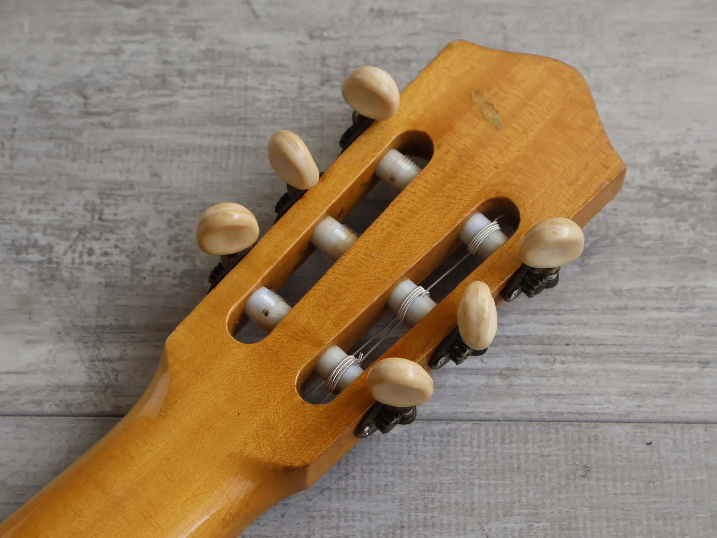 1965 Yamaha Japan Model No.45 Classical Guitar