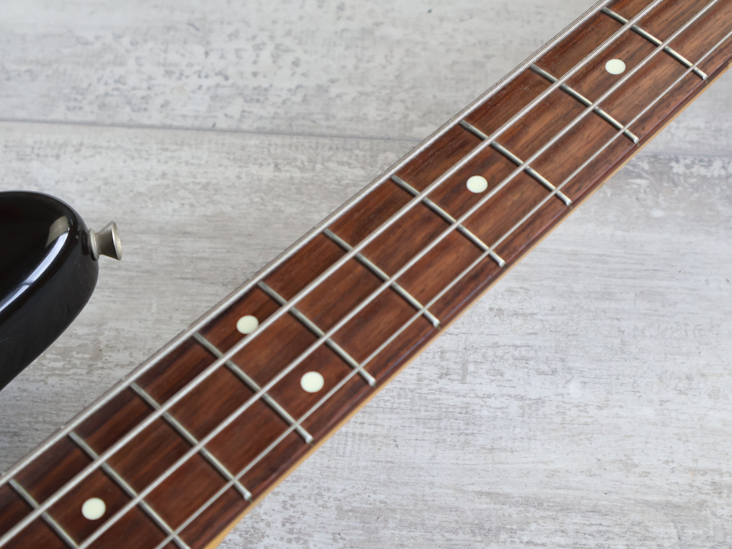 1990 Fender Japan JB62-95 '62 Reissue Jazz Bass w/USA Pickups (Sunburst)
