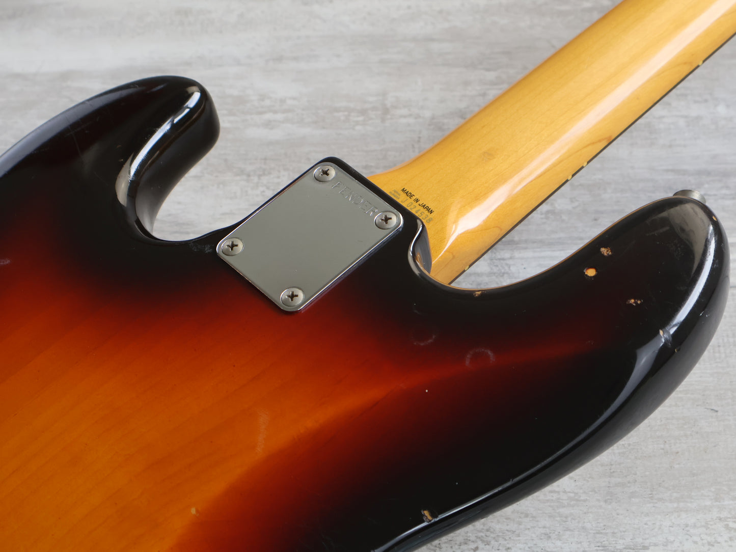 1990 Fender Japan JB62-95 '62 Reissue Jazz Bass w/USA Pickups (Sunburst)
