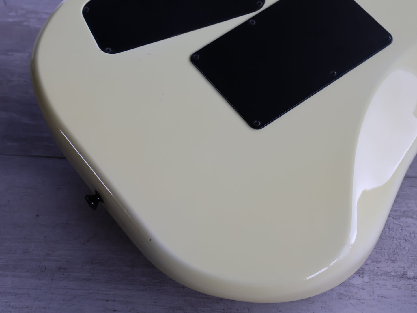 1988 Kramer Japan LK-IBF LK-Series Superstrat (Aged White)
