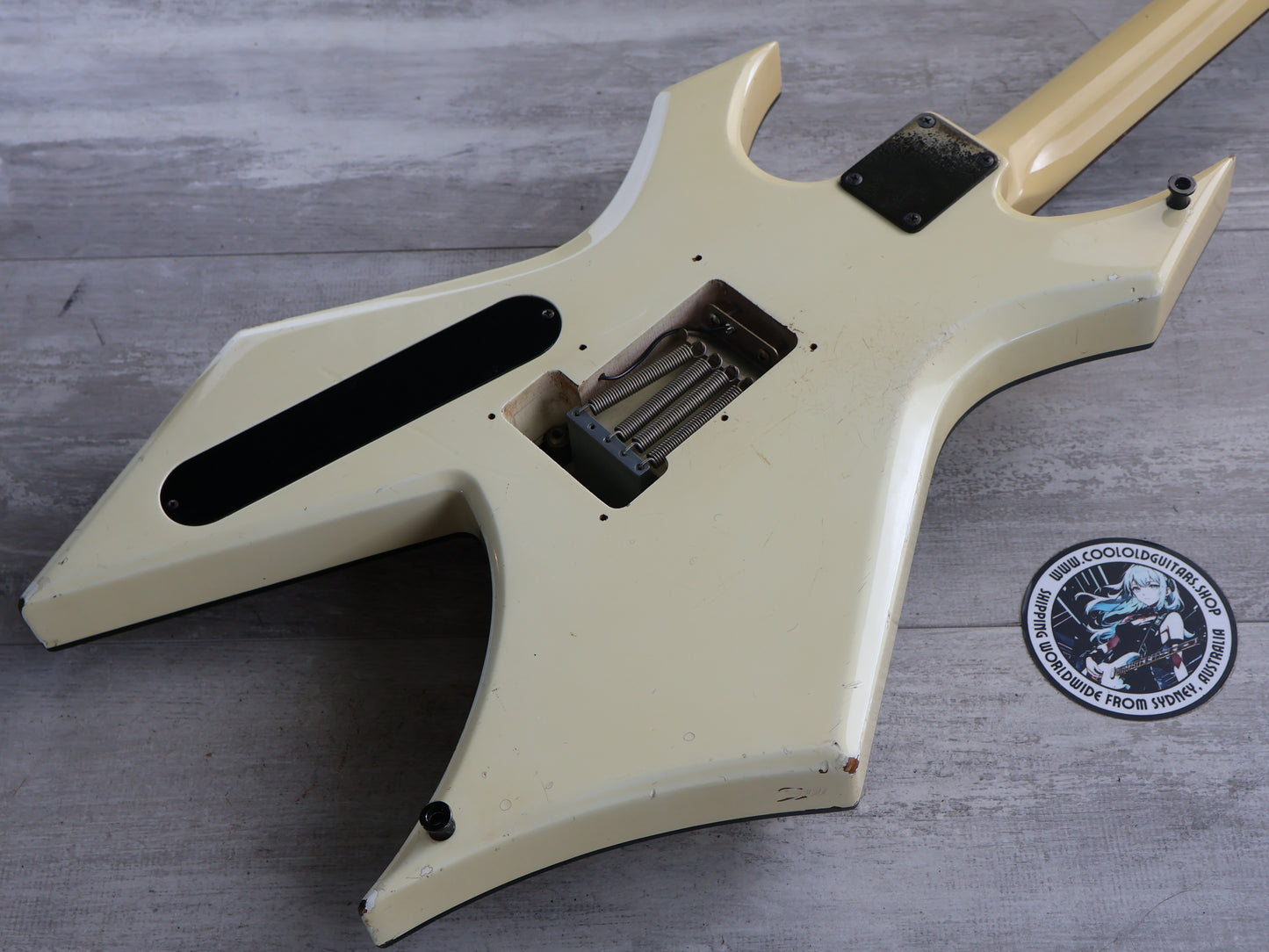 1987 Fernandes Japan FWG-7 Warlock (Aged White)