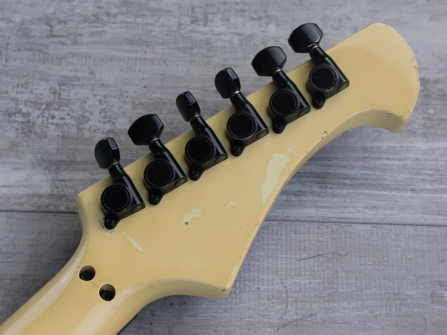 1987 Fernandes Japan FWG-7 Warlock (Aged White)