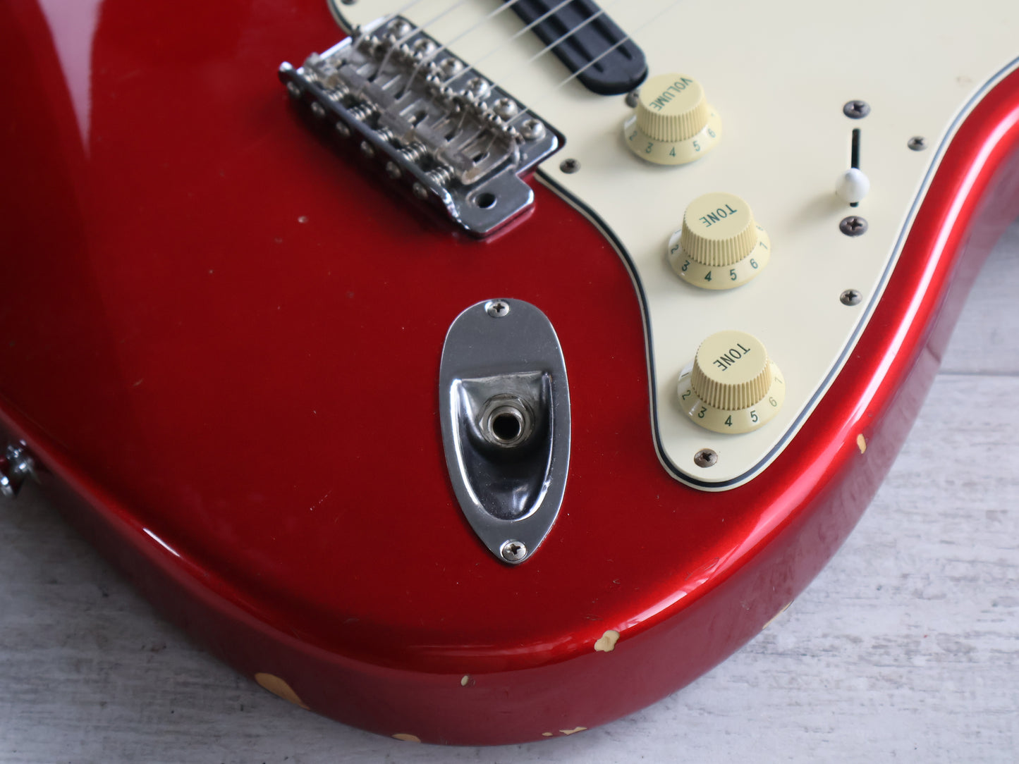 1999 Fender Japan Stratocaster Standard (Candy Apple Red)