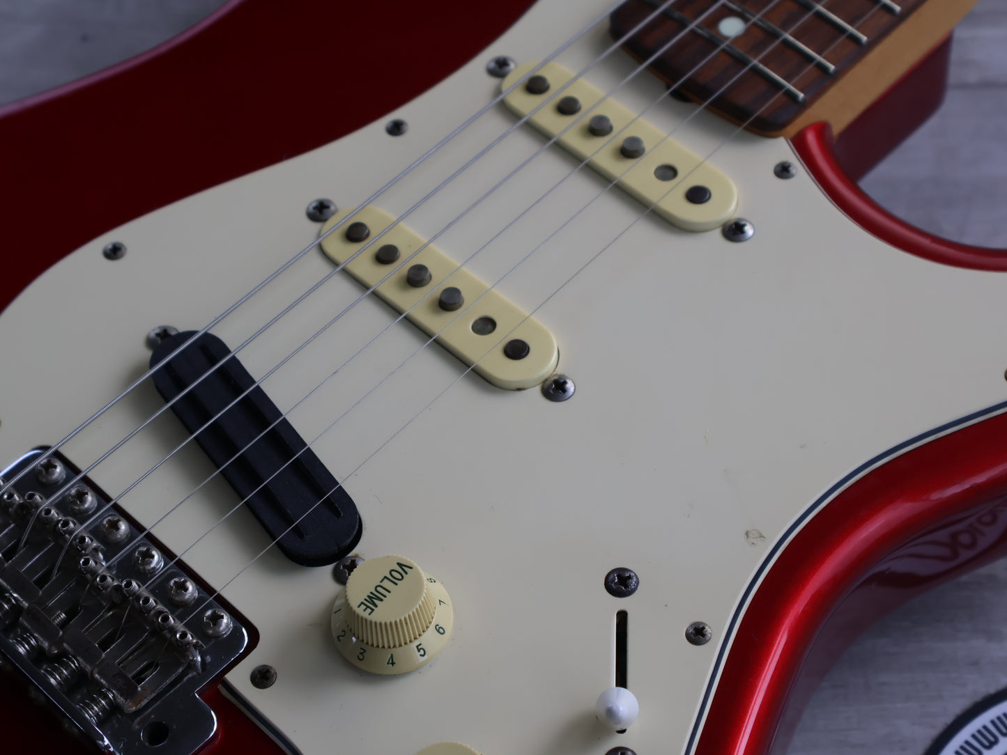 1999 Fender Japan Stratocaster Standard (Candy Apple Red)