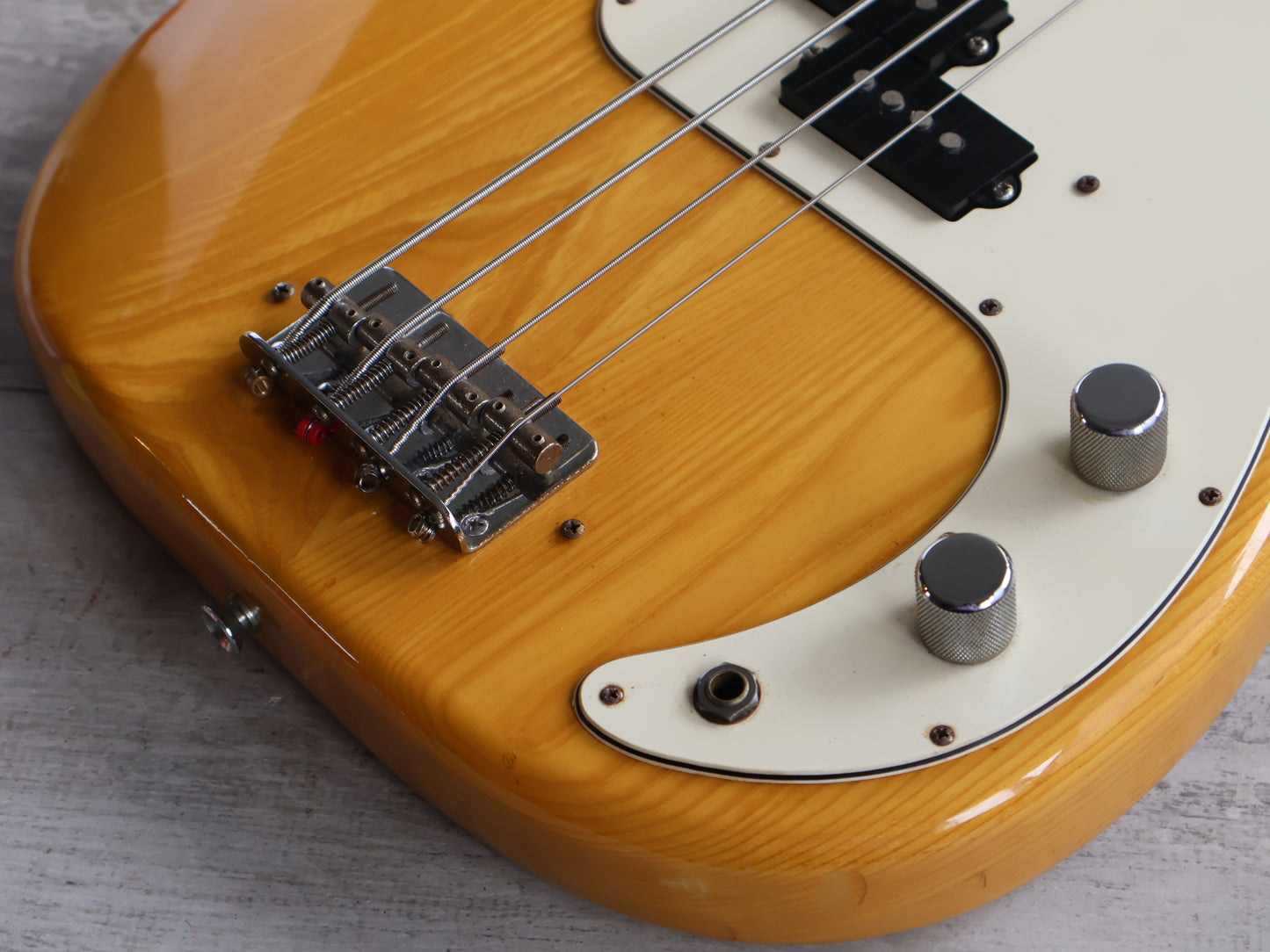 1980 Yamaha Japan PB-400 Pulser Precision Bass (Natural)