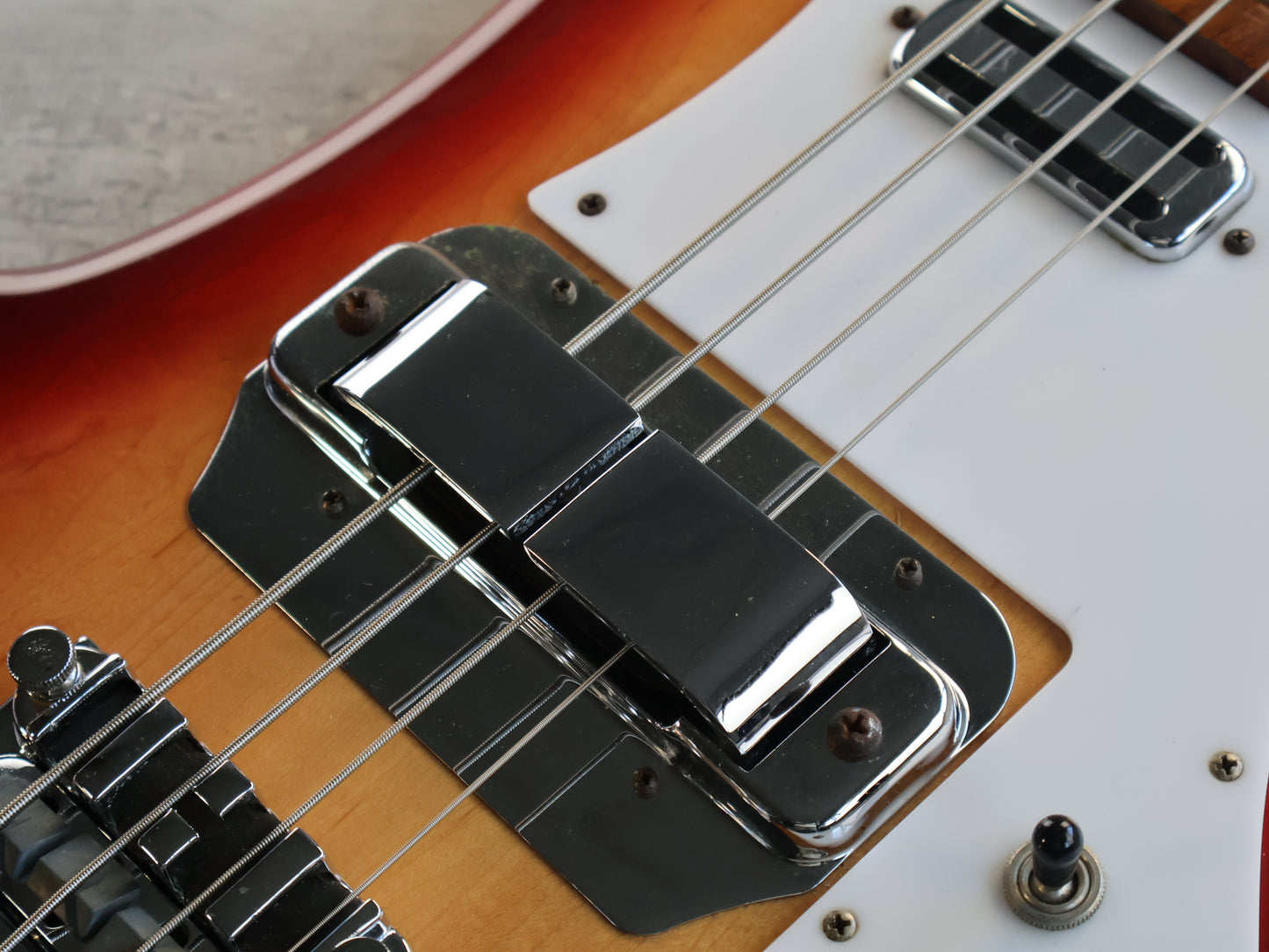 2001 Rickenbacker USA 4001 Model 4001C64 Bass (Fireglo)