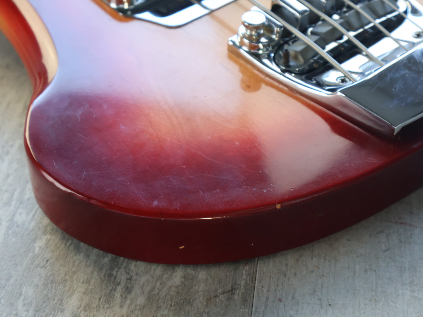 2001 Rickenbacker USA 4001 Model 4001C64 Bass (Fireglo)