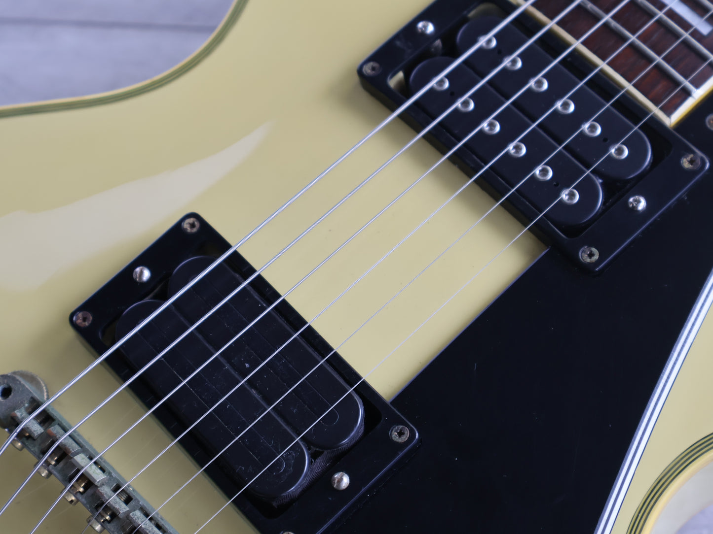 1982 Burny Japan RLC-60 Les Paul Custom (White)