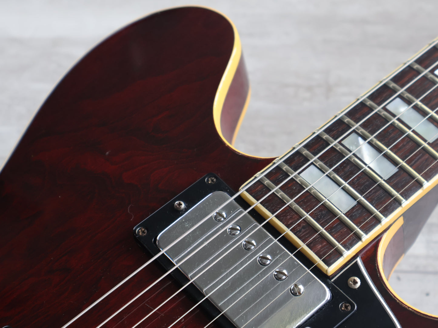 1976 Aria Pro II ES-700WRSemi Hollowbody (Wine Red)