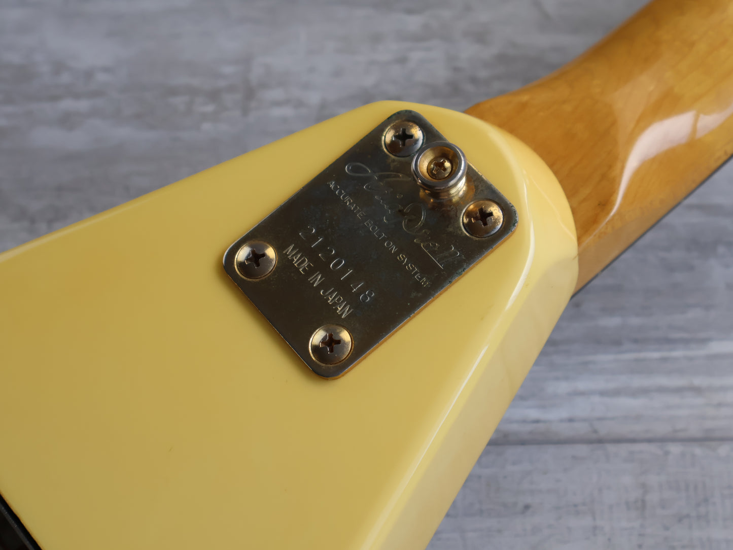 1982 Aria Pro II Japan RR-XX Randy Rhoads Flying V (White & Gold)