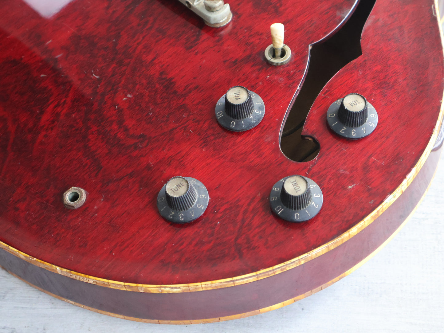 1979 Greco Japan SA-550 Semi-Hollowbody Electric Guitar (Cherry Red)