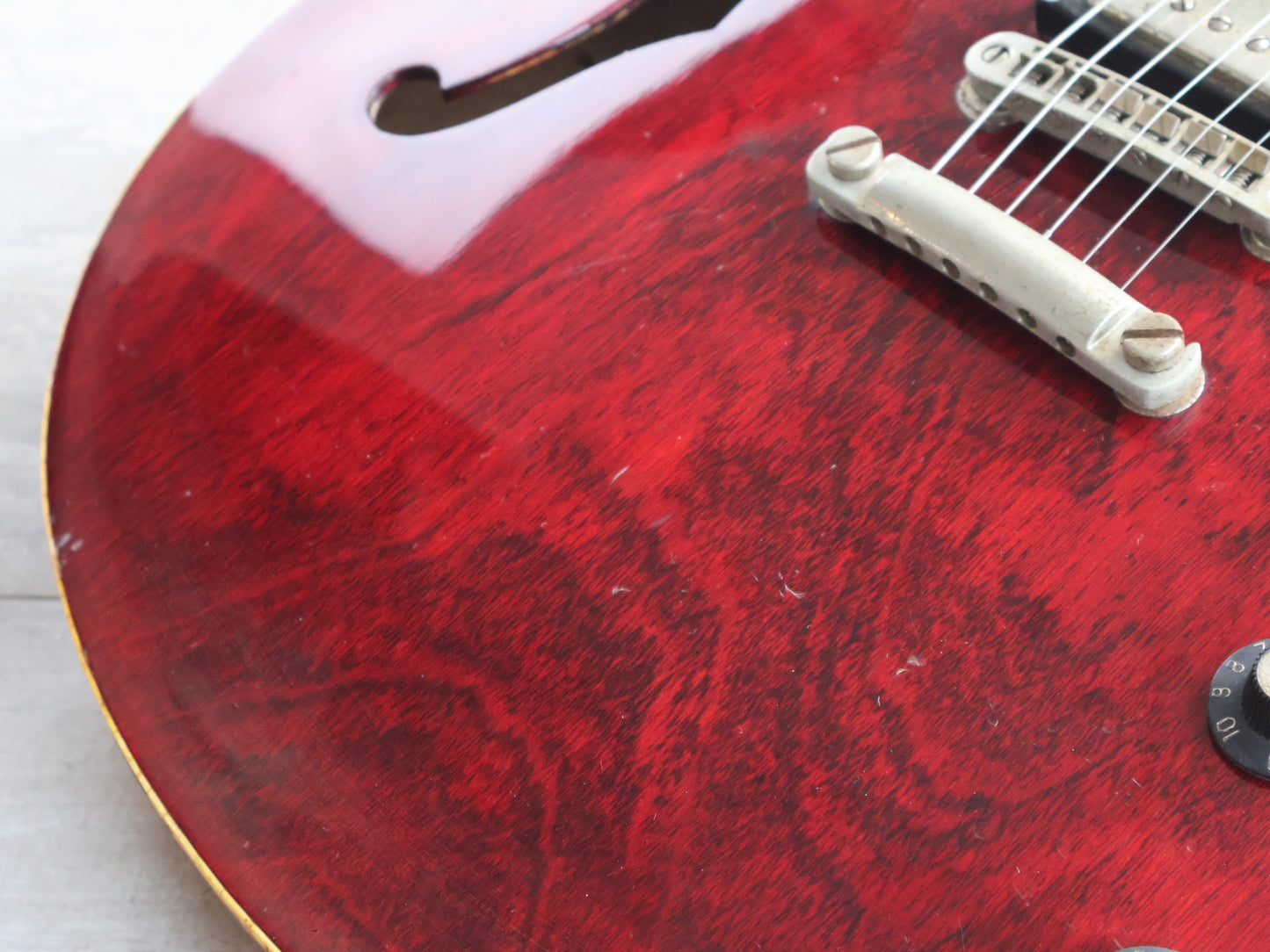 1979 Greco Japan SA-550 Semi-Hollowbody Electric Guitar (Cherry Red)