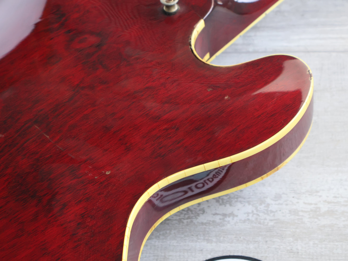 1979 Greco Japan SA-550 Semi-Hollowbody Electric Guitar (Cherry Red)