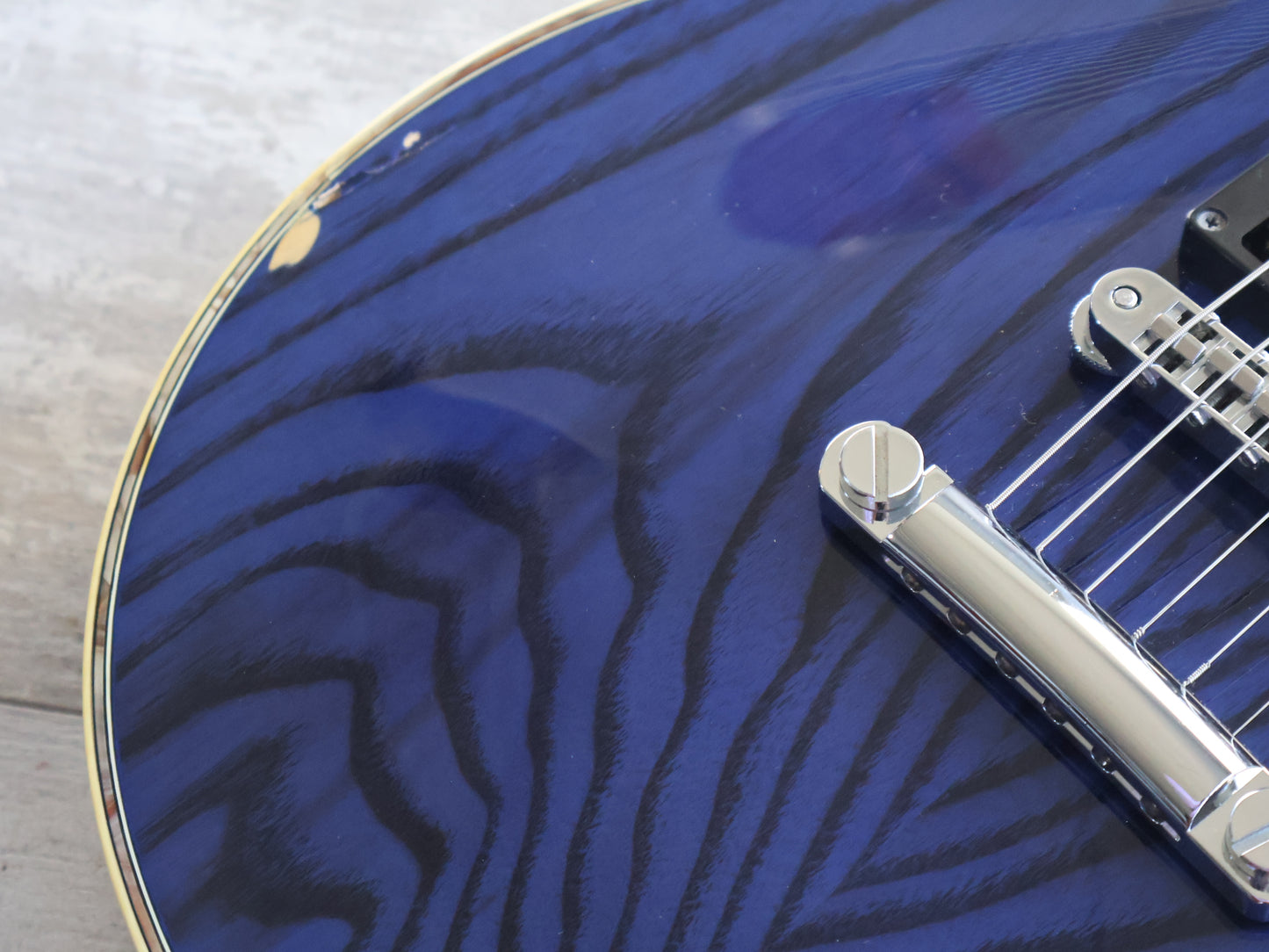 1996 Greco Japan LG-90 Eclipse Style Les Paul (Transparent Blue)