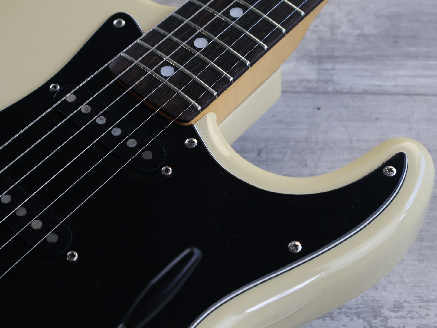 1984 Tokai Japan TSS-38 Silver Star Stratocaster (Vintage White)