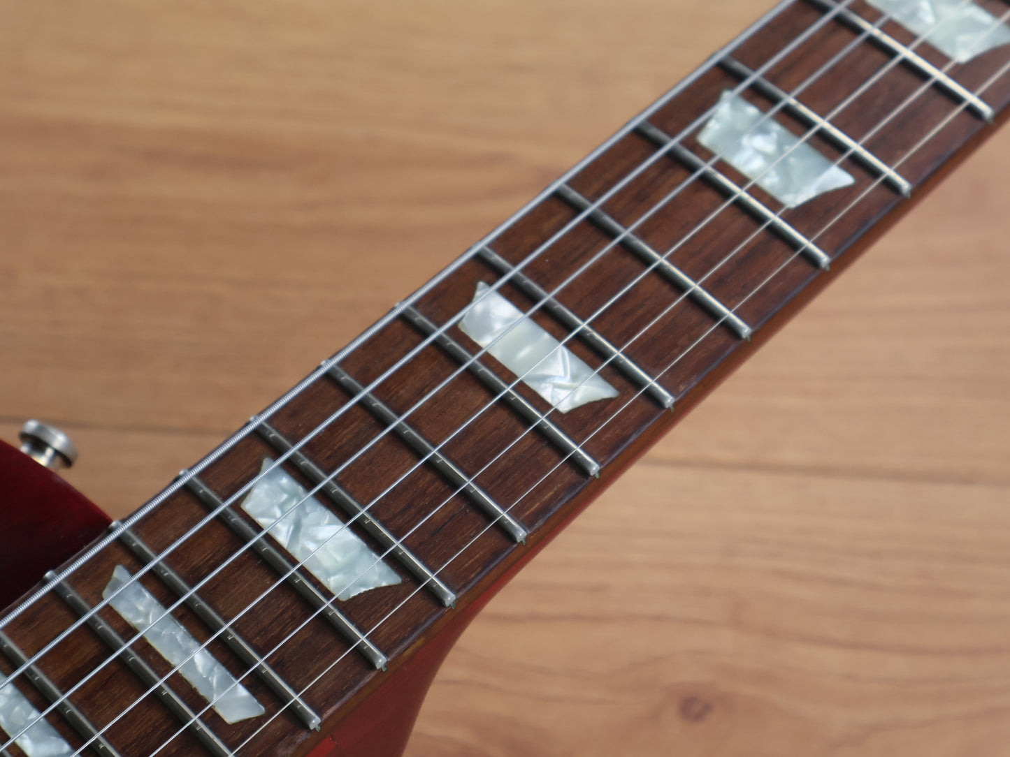 2001 Gibson USA Les Paul Studio (Wine Red)