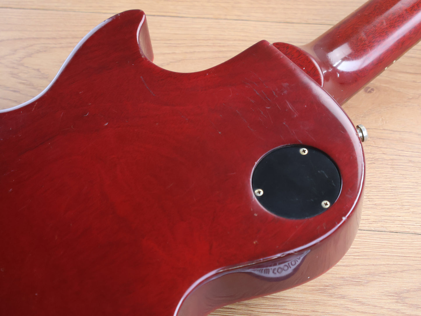 2001 Gibson USA Les Paul Studio (Wine Red)