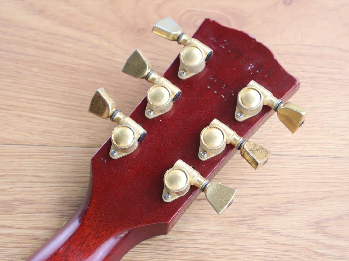 2001 Gibson USA Les Paul Studio (Wine Red)