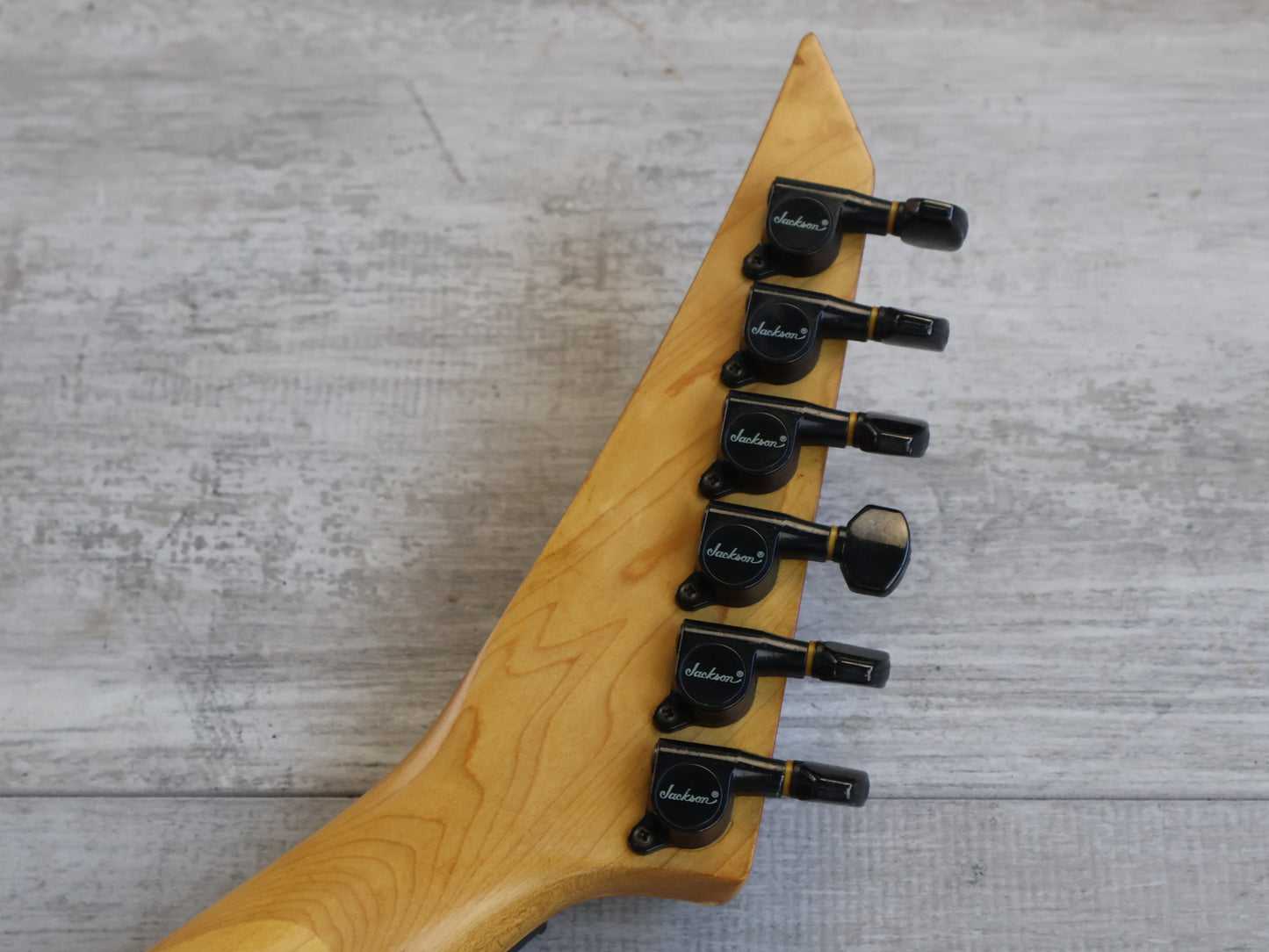 1993 Jackson Japan Super Dinky Standard (Natural Mahogany)