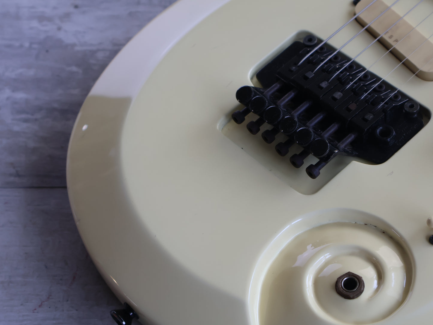 1990's Edwards (by ESP Japan) ES-11 OPRIII Sugizo/Prince Signature Cloud (White)