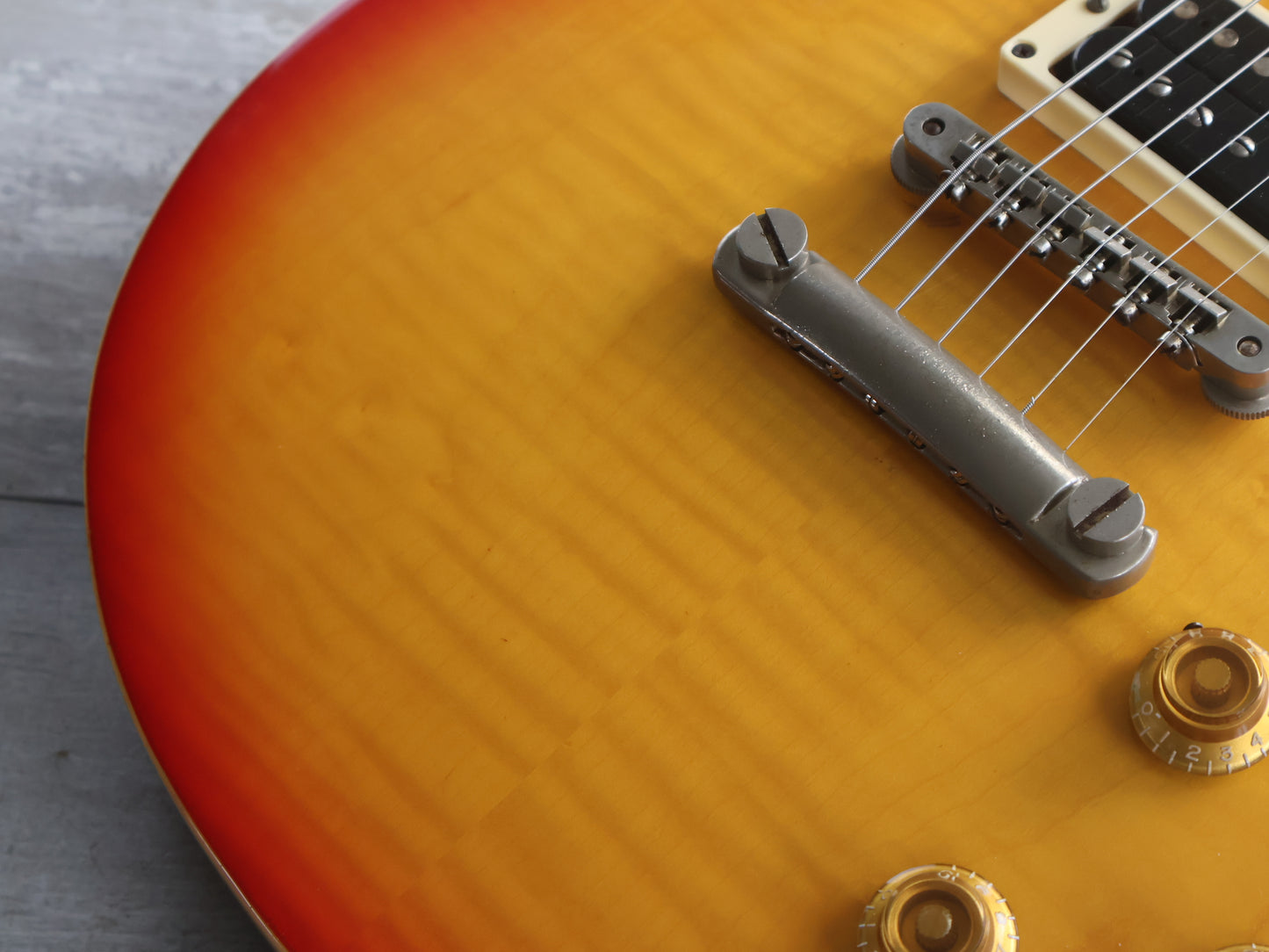 1981 Greco Japan EG-500 Super Power Les Paul Standard (Cherry Sunburst)