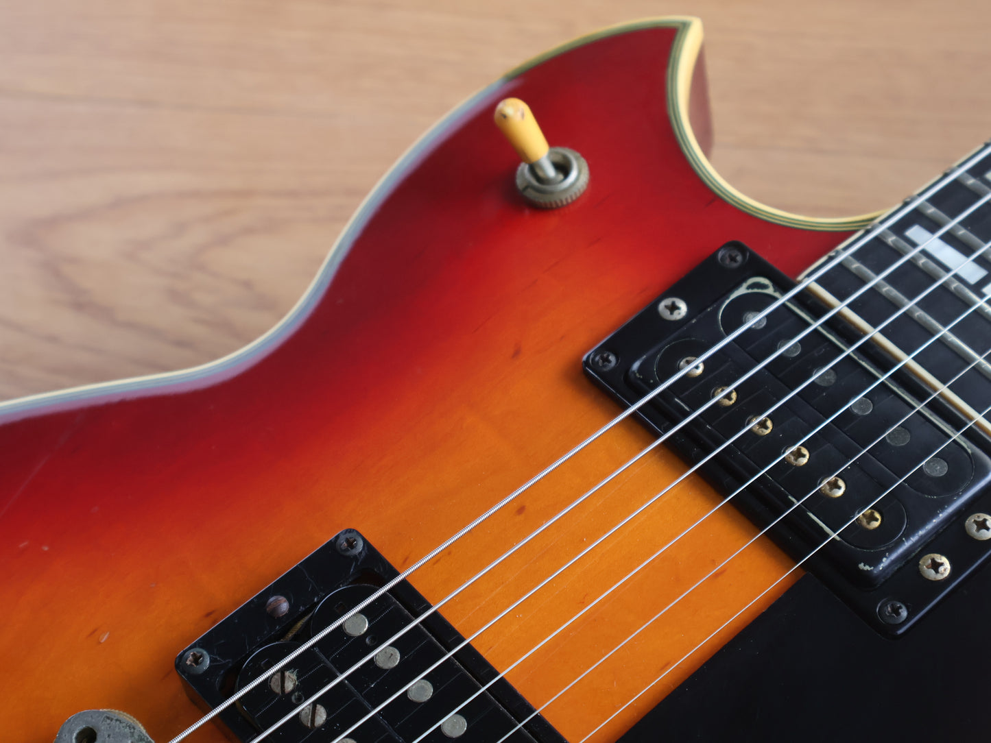 1979 Yamaha Japan SG-1000 Double Cutaway (Cherry Sunburst)