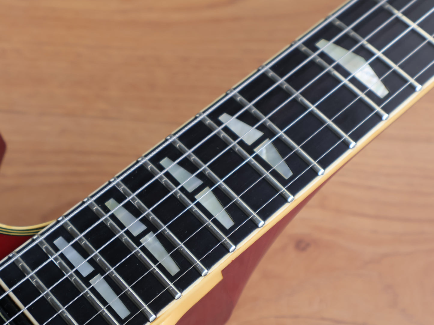 1979 Yamaha Japan SG-1000 Double Cutaway (Cherry Sunburst)