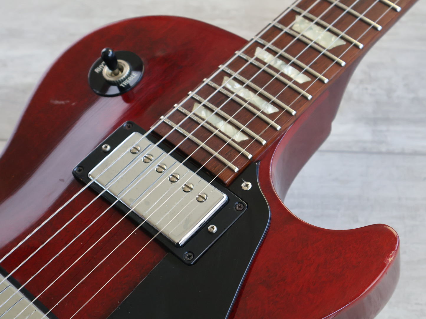 1999 Gibson USA Les Paul Studio (Wine Red)