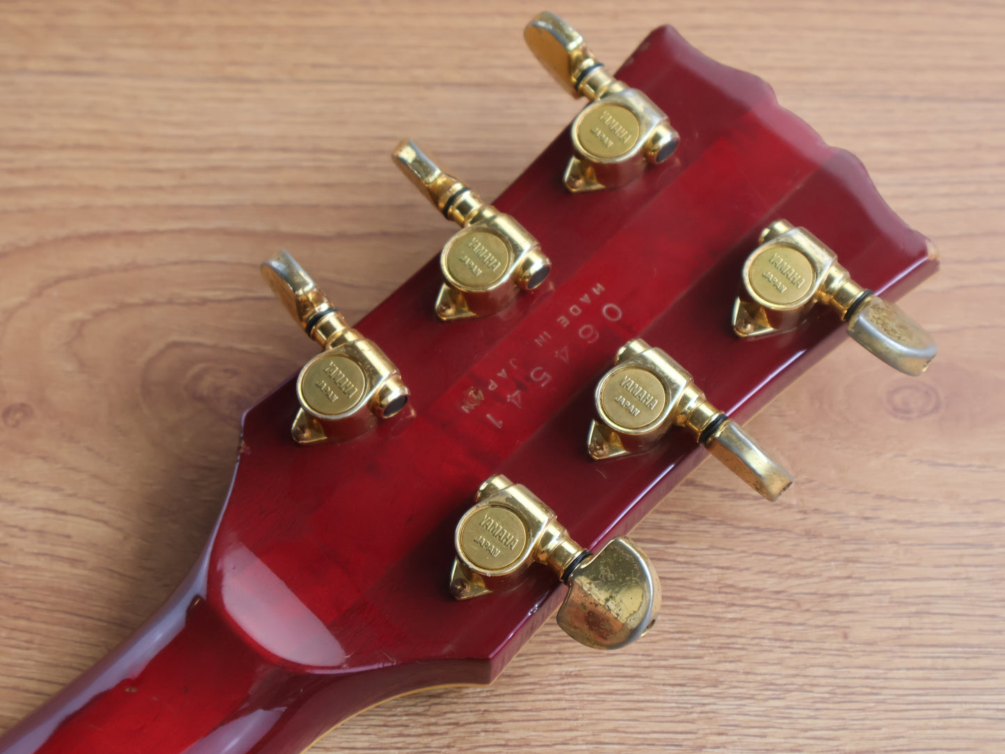 1979 Yamaha Japan SG-1000 Double Cutaway (Cherry Sunburst)