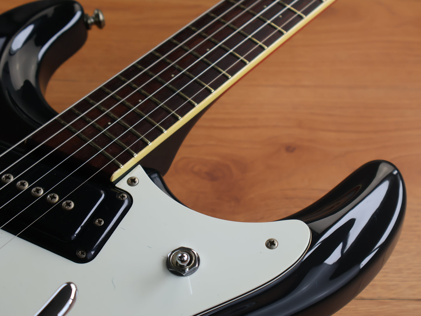1997 Mosrite "1965" Reissue Ventures Model w/Moseley Tremolo (Sunburst)