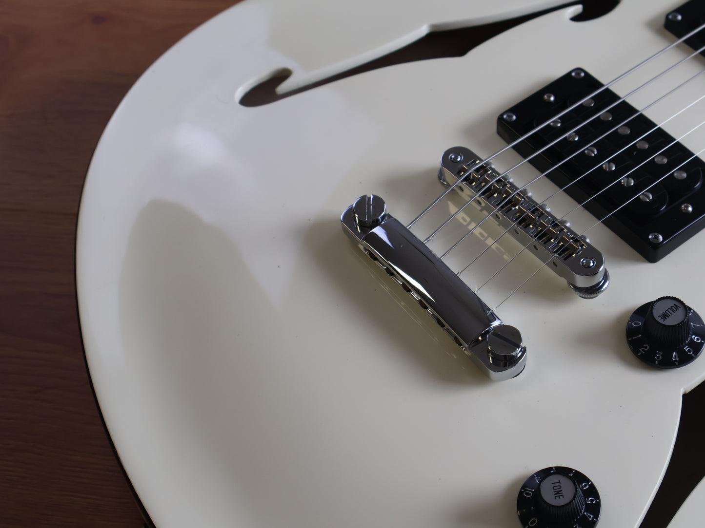 Squier Affinity Starcaster (Olympic White)