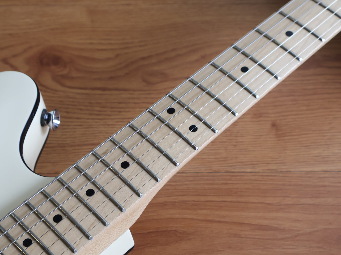 Squier Affinity Starcaster (Olympic White)