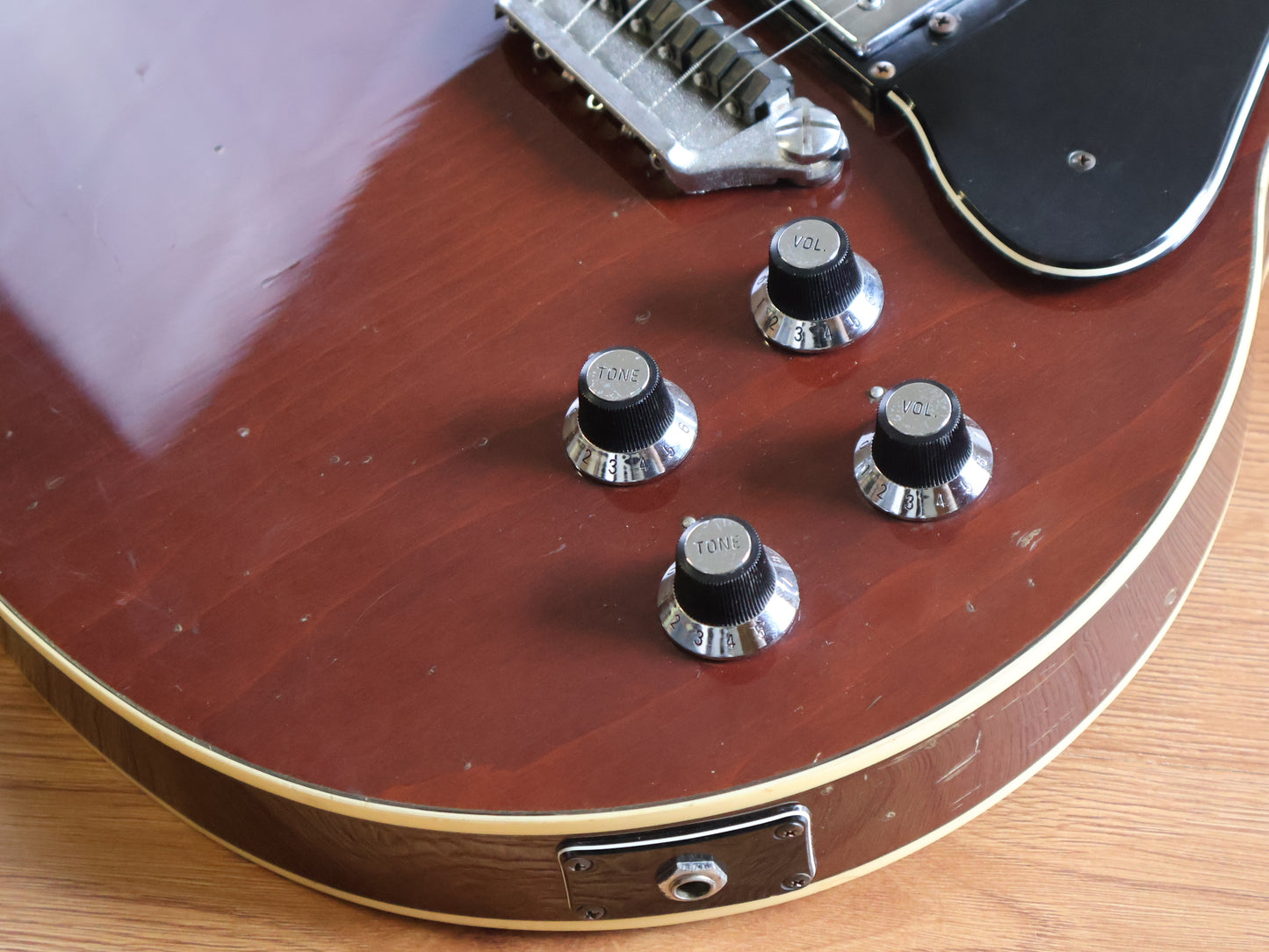 1972 Yamaha Japan SG45 Single Cutaway Flat Top Les Paul (Natural Brown)