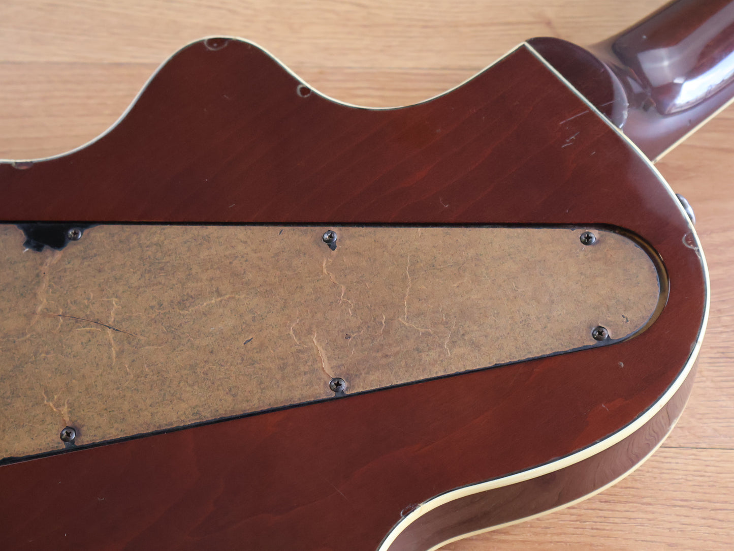 1972 Yamaha Japan SG45 Single Cutaway Flat Top Les Paul (Natural Brown)