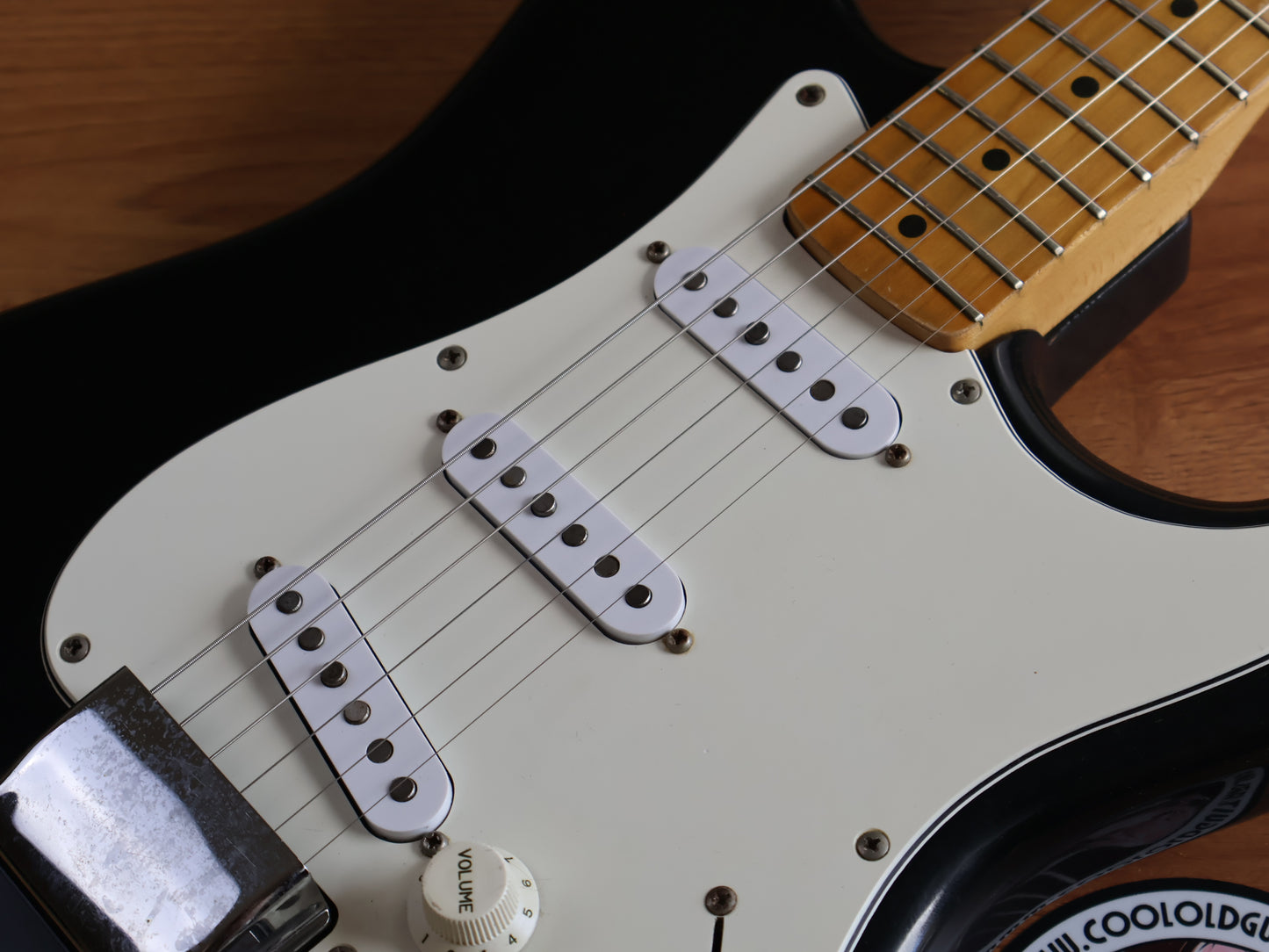 1976 Greco Japan SE-500B Super Sounds Stratocaster (Black)