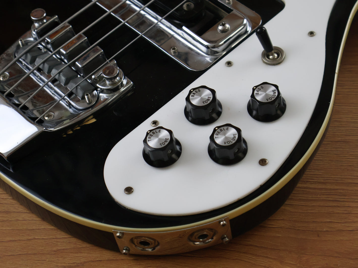 2011 Rickenbacker USA 4003 Jetglo Bass