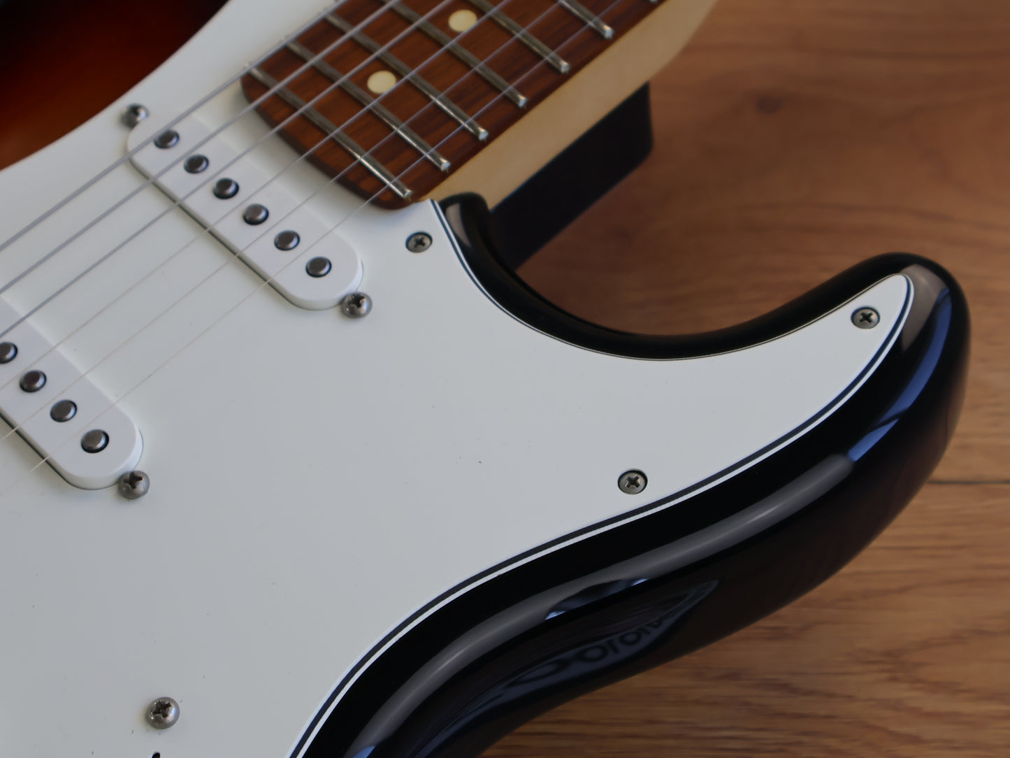 2019 Fender Player Stratocaster (Sunburst)