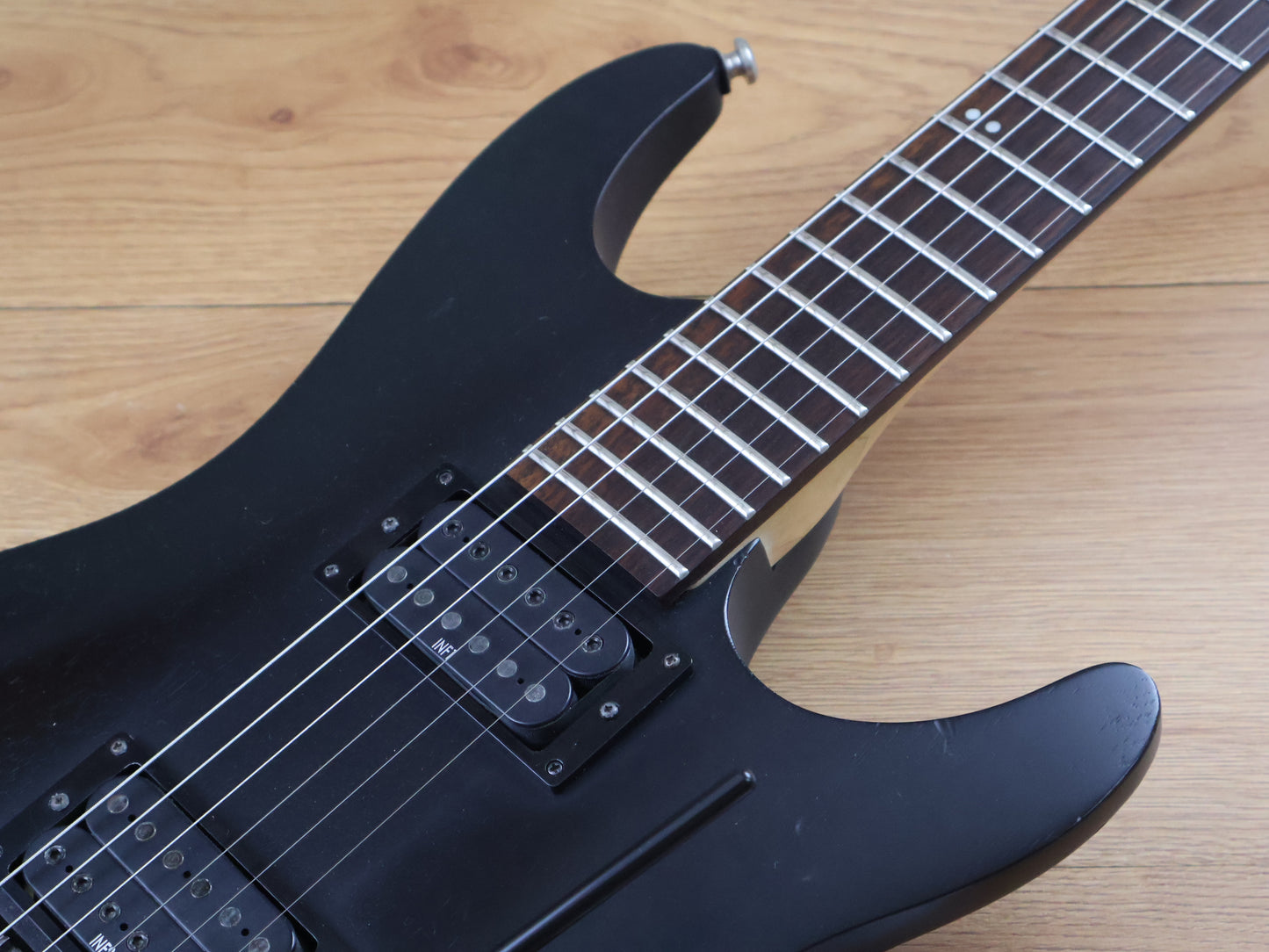 2008 Ibanez S320 S Series HH Superstrat (Black)